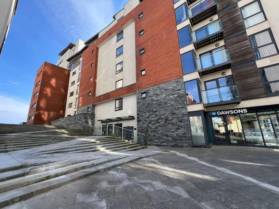 Stylish Seaview One-Bedroom Apt Swansea Esterno foto
